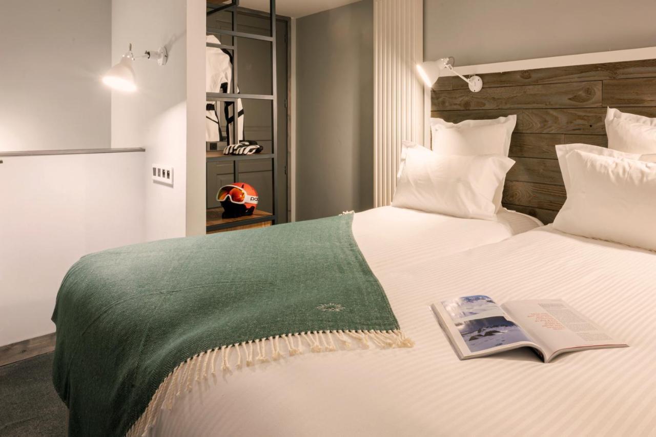 Hotel Le Levanna By Les Etincelles ทีนเญอ ภายนอก รูปภาพ
